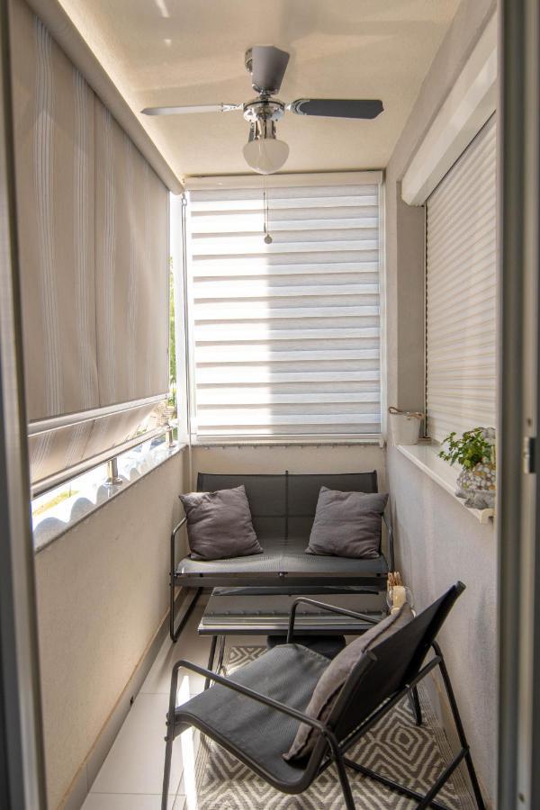 Athena Apartman Lukavica Ngoại thất bức ảnh