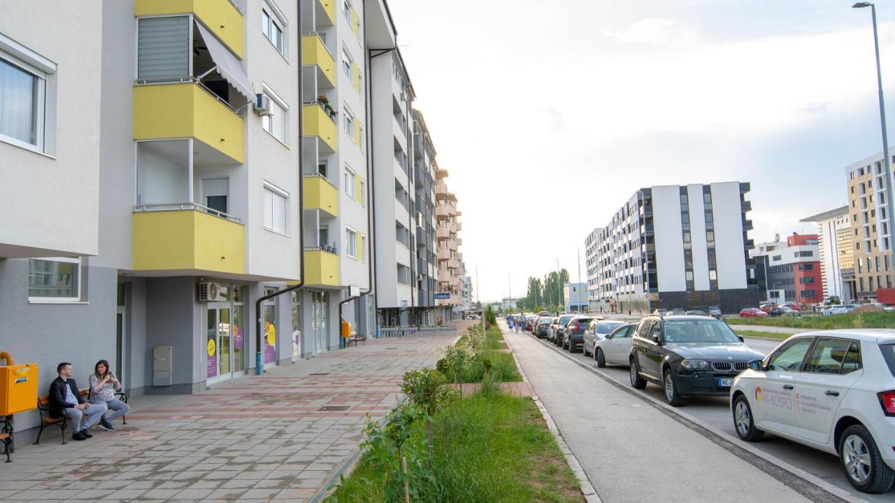 Athena Apartman Lukavica Ngoại thất bức ảnh