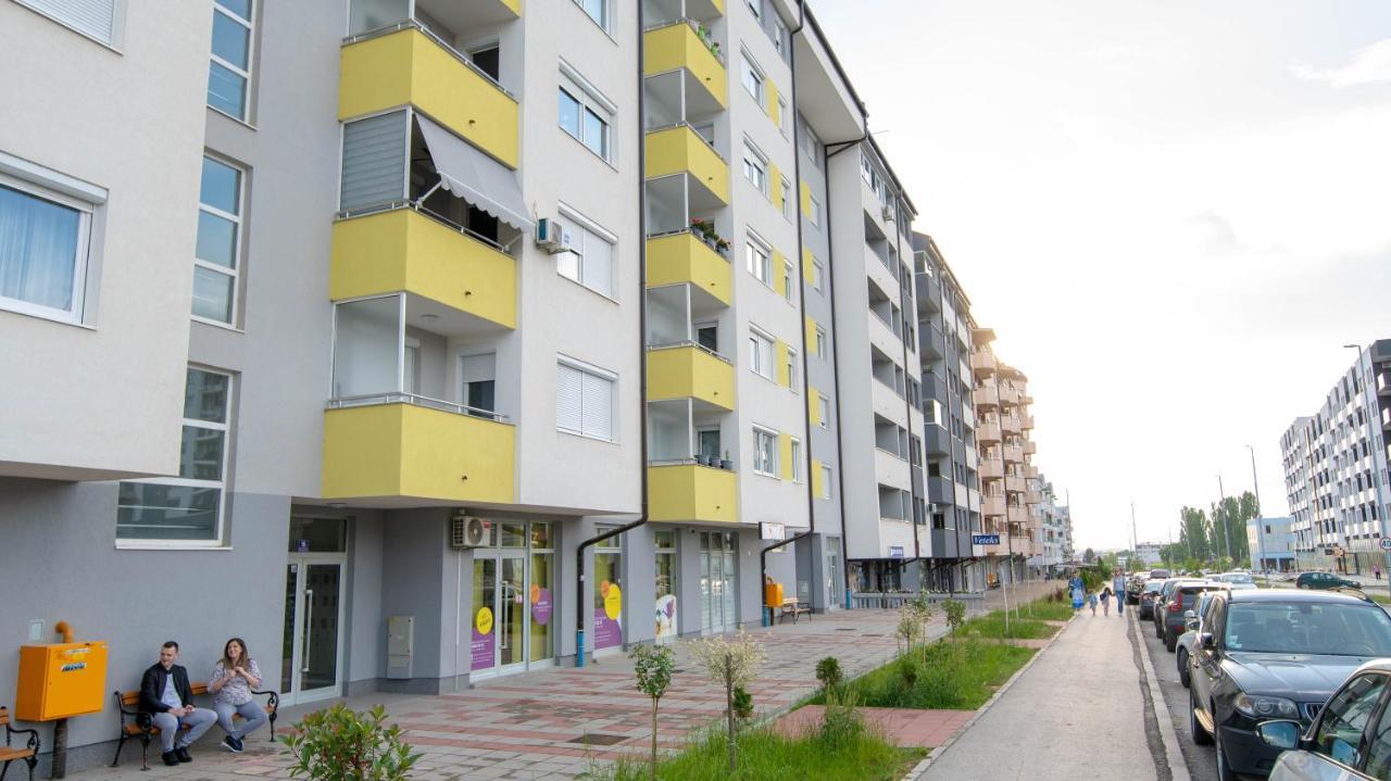 Athena Apartman Lukavica Ngoại thất bức ảnh
