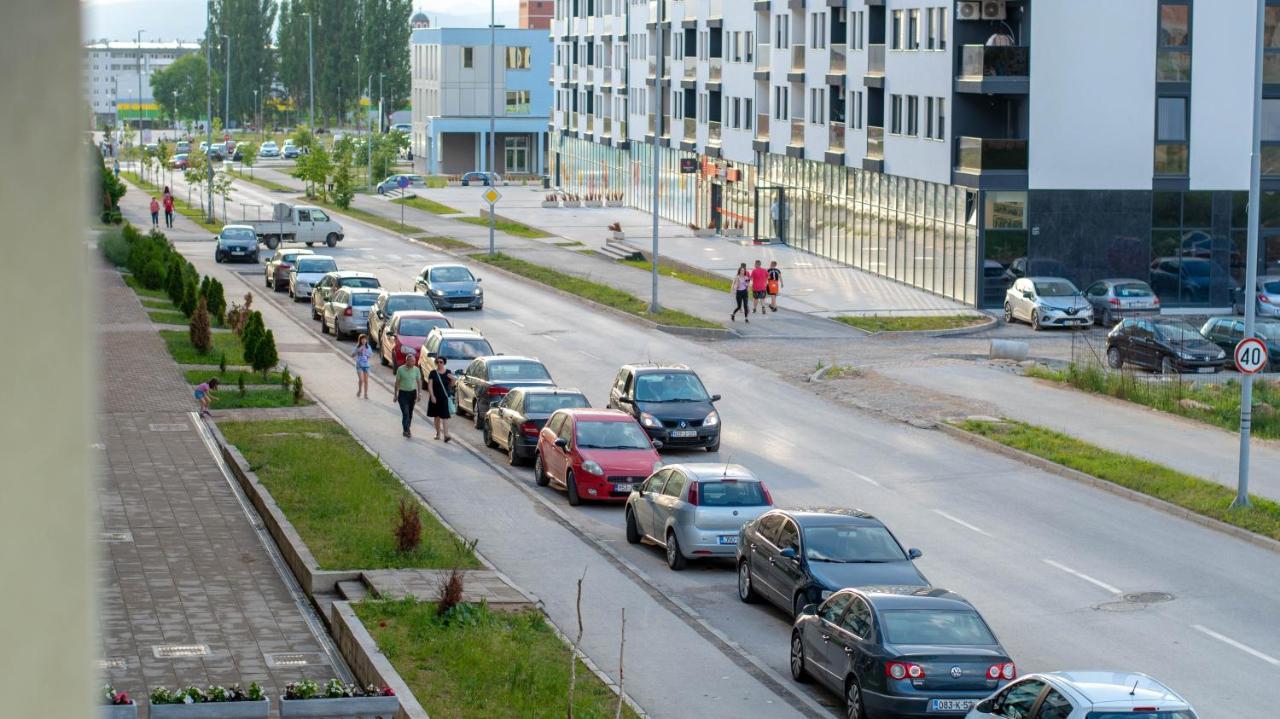 Athena Apartman Lukavica Ngoại thất bức ảnh